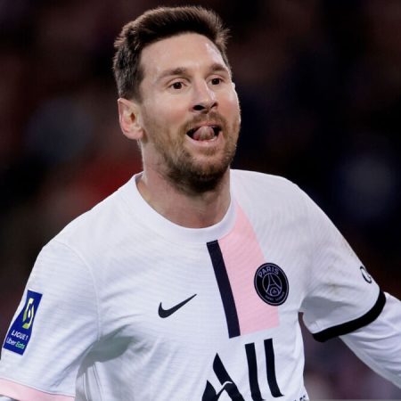 “PSG Coach Confirms Messi’s Departure This Summer: Where Will the Football Star Continue His Career?”