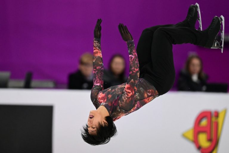 Adam Siao Him Fa wins the European figure skating championship with a backflip