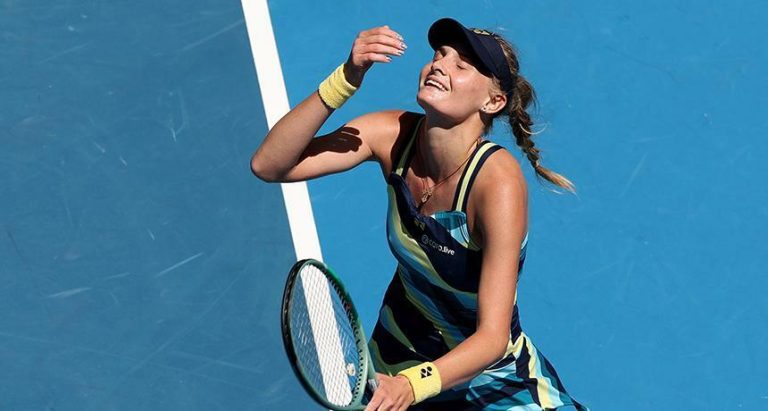 Azarenka unexpectedly defeated world No. 93, and Svitolina was defeated because to an injury