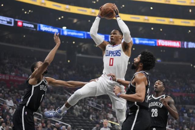 The Clippers defeat the Nets by scoring the game’s last 22 points