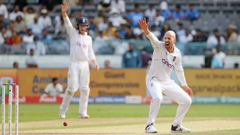 Despite Jack Leach’s knee injury, England is optimistic about his speedy rehabilitation