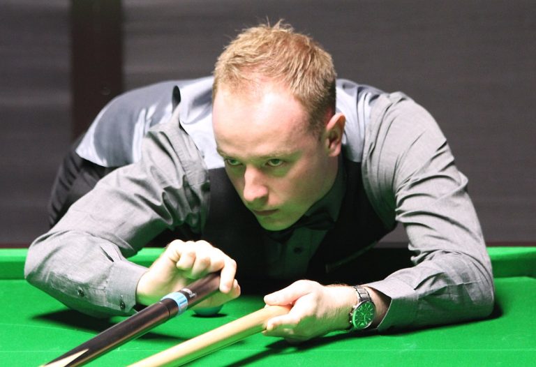 Chris Wakelin secures victory against Mark Selby in Championship League Group 2 at Morningside Arena