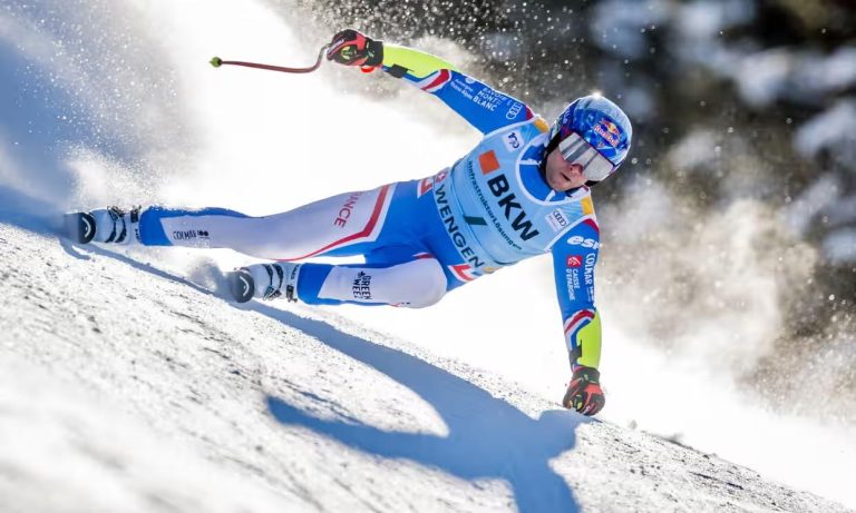 Intense descents in Wengen led to two consecutive days of skiers being evacuated by helicopter