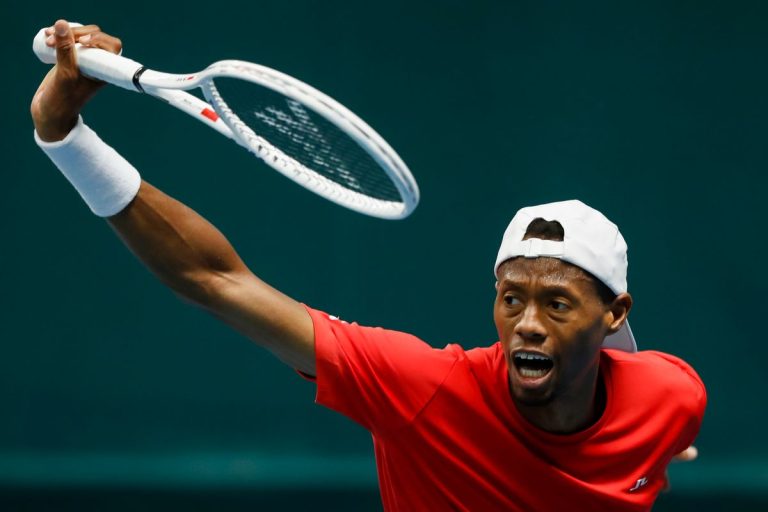 Chris Eubanks wins the Davis Cup after Taylor Fritz is injured