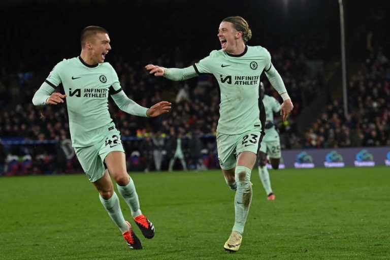 Chelsea overcomes Crystal Palace in a late comeback led by Conor Gallagher