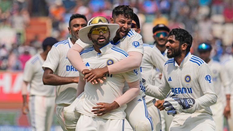 England vs. India: The hosts win in Visakhapatnam by 106 runs to tie the series