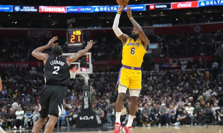 Los Angeles Clippers vs Los Angeles Lakers: NBA Clash Prediction and Detailed Betting Analysis for February 29, 2024