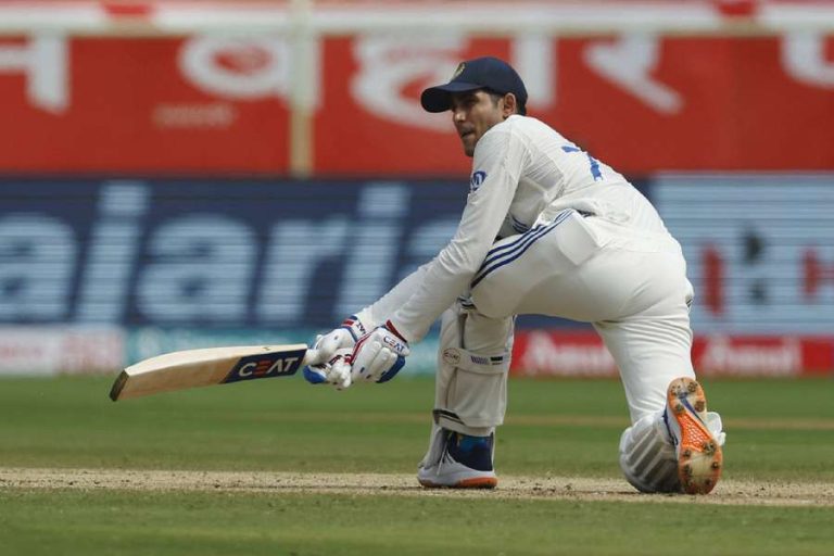 England loses to India in the second Test after Gill scores a century while chasing 399