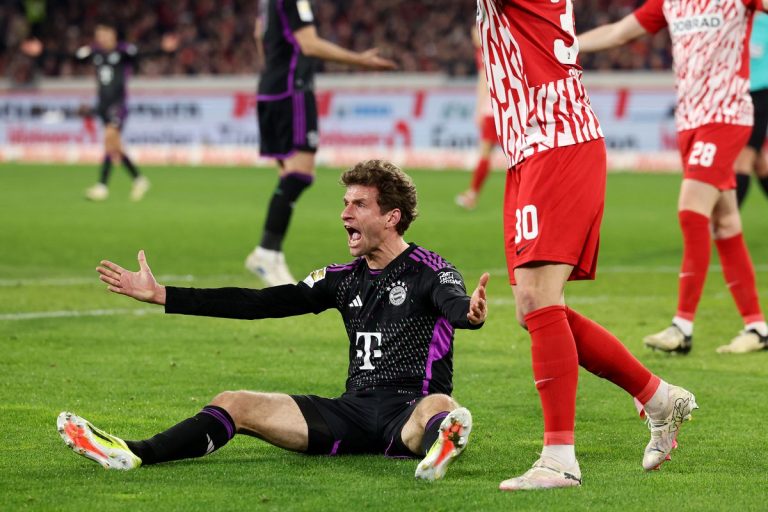 Bayern Munich’s Bundesliga Woes Continue with Draw Against Freiburg