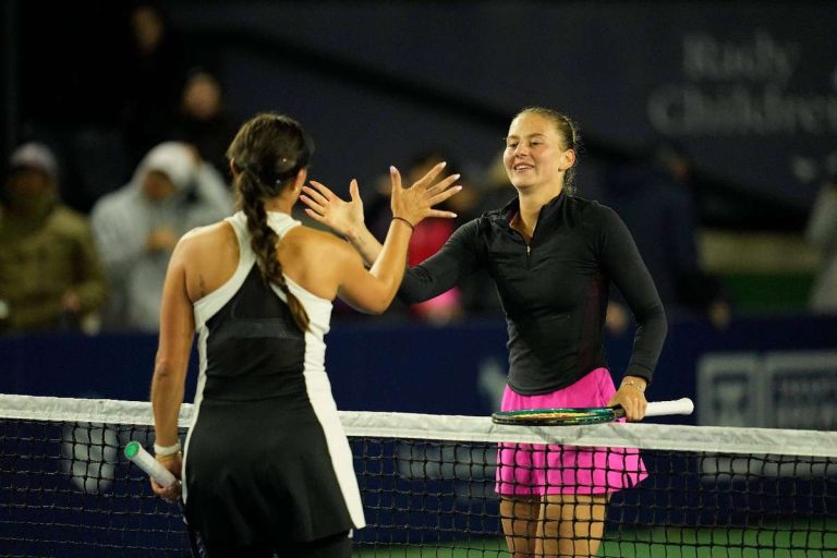 WTA Surprise: Boulter & Kostyuk Upset Navarro & Pegula in San Diego Semifinals