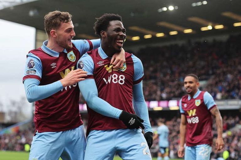 Burnley Secures Vital Victory Over Brentford Despite Early Red Card