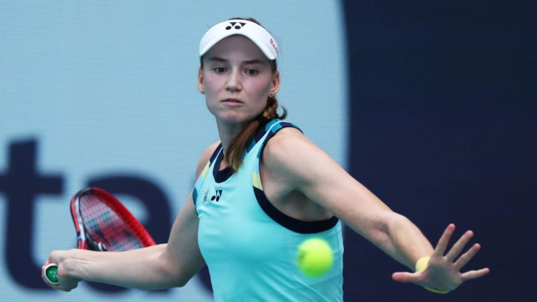 Elena Rybakina Secures Quarter-Final Berth at Miami Open with Victory Over Madison Keys