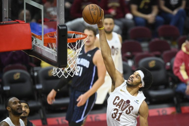 Donovan Mitchell Leads Cleveland Cavaliers to Victory Over Orlando Magic in Playoff Opener