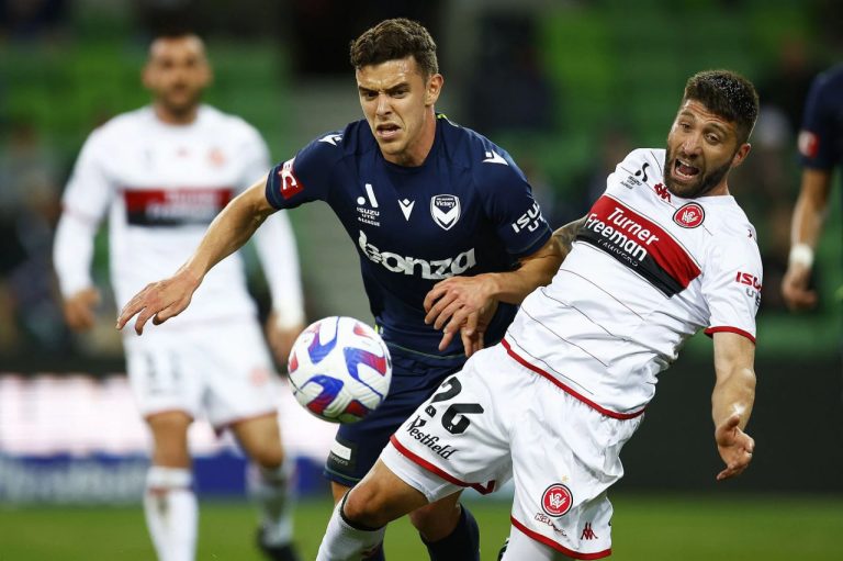 Melbourne Victory vs Sydney Wanderers: A-League Showdown – April 27, 2024