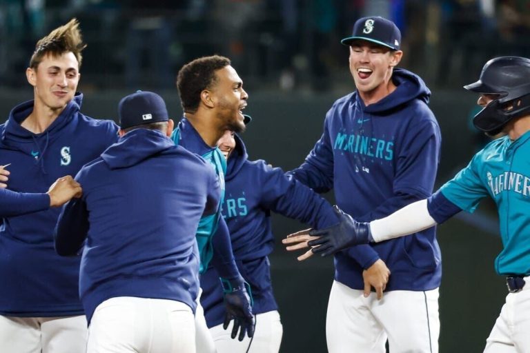 MLB Recap: Mariners Stage Dramatic Comeback to Defeat Red Sox