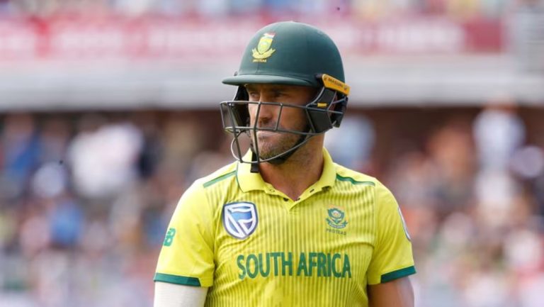 Faf du Plessis Praises Middle Order as Bengaluru Secures IPL Playoff Spot