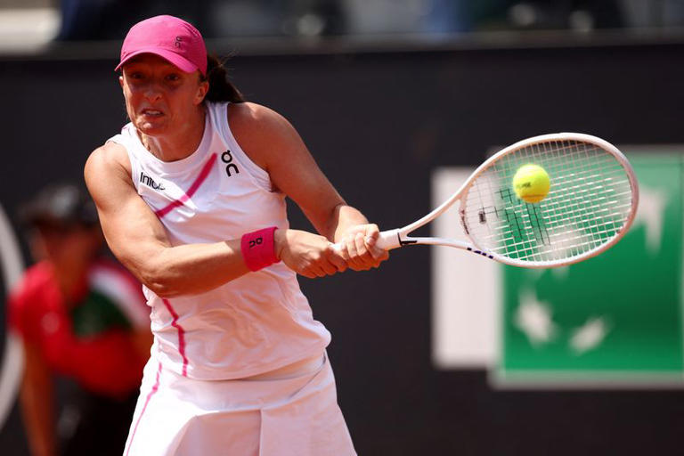 Iga Swiatek Advances to Italian Open Semi-Finals with Convincing Victory over Madison Keys