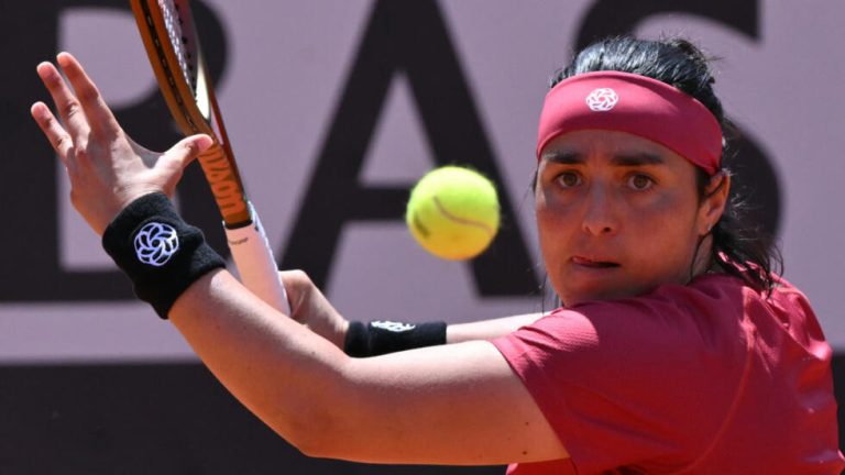 Ons Jabeur’s Rome Open Exit and Elena Rybakina’s Withdrawal: A Recap of Day’s Events