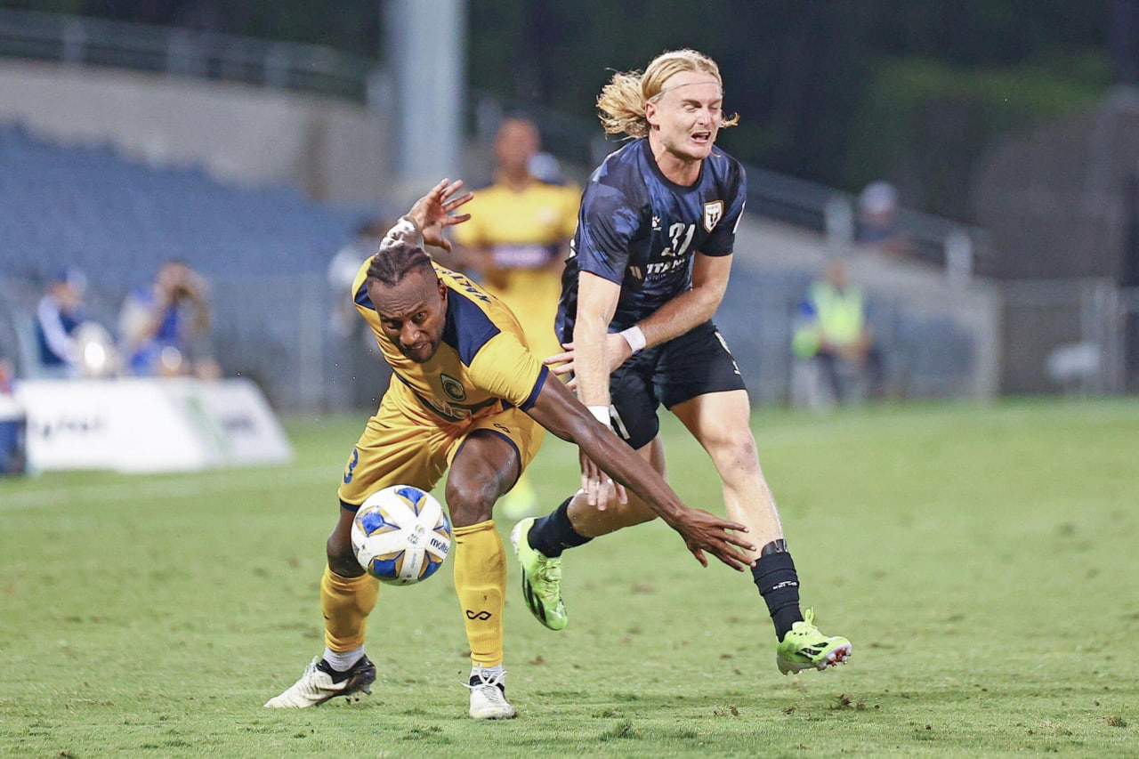 Sydney vs Central Coast Mariners