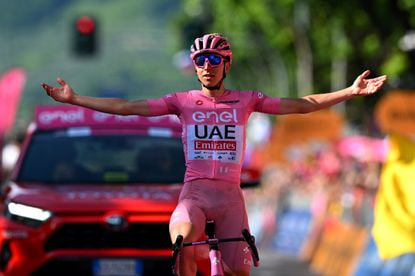 Slovenia’s Tadej Pogacar Claims Giro d’Italia Victory in Debut Appearance