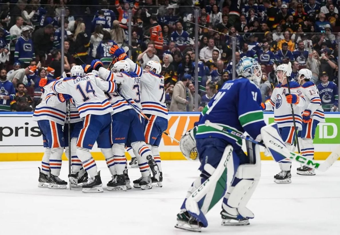 Vancouver Canucks vs Edmonton Oilers