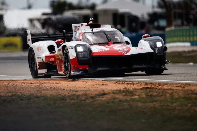 WEC Sebring: Ferrari đánh bại Toyota để giành pole đầu tiên vào năm 2023