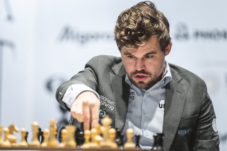 Carlsen Từ Chối Tham Gia Candidates 2024: Bất Ngờ Lớn Trong Thế Giới Cờ Vua