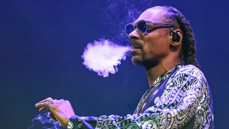 Snoop Dogg Sẽ Tham Gia Lễ Thế Vận Hội 2024 với Nhiệm Vụ Đặc Biệt