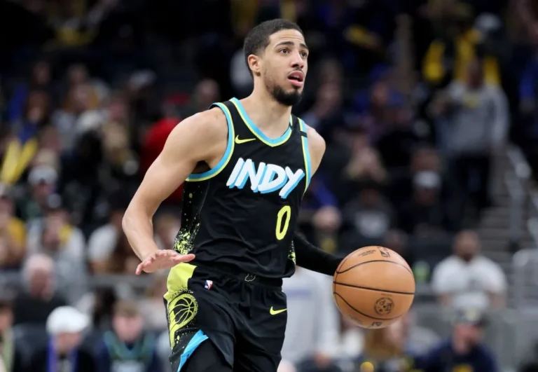 Tyrese Haliburton gia nhập Magic Johnson, John Stockton với trận thắng liên tiếp 20-20